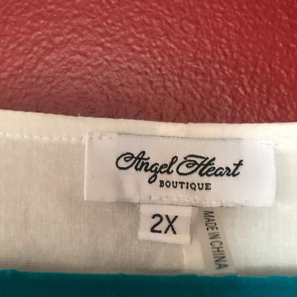 White Embroidered Tunic - Picture 3 of 3